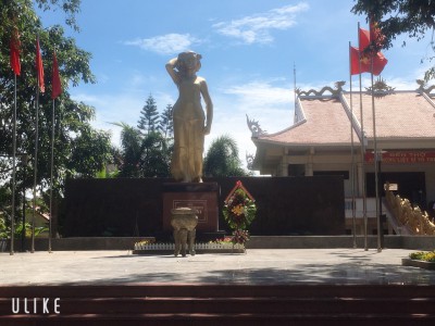 THANH NIÊN CHI ĐOÀN MẦM NON HÒA LỢI THAM QUAN DU KHẢO VỀ NGUỒN