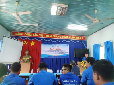 Tập huấn chuyên đề Học tập và làm theo tư tưởng đạo đức phong cách Hồ Chí Minh và Học tập quán triệt về các nghị quyết chủ chương của Đảng.Nghị quyết kết luận chuong trình của Đoàn