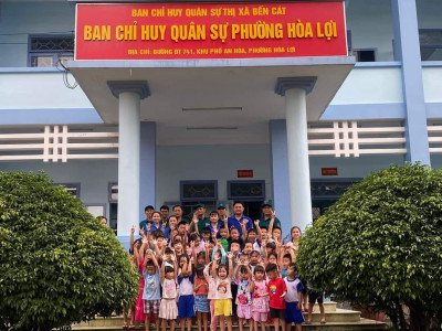 Trải nghiệm mùa hè với hoạt động tham quan Nơi làm việc của các chú quân sự