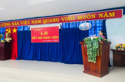 KẾT NẠP ĐẢNG VIÊN MỚI