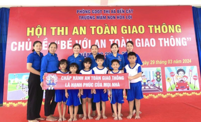 Hội thi Bé với an toàn giao thông
