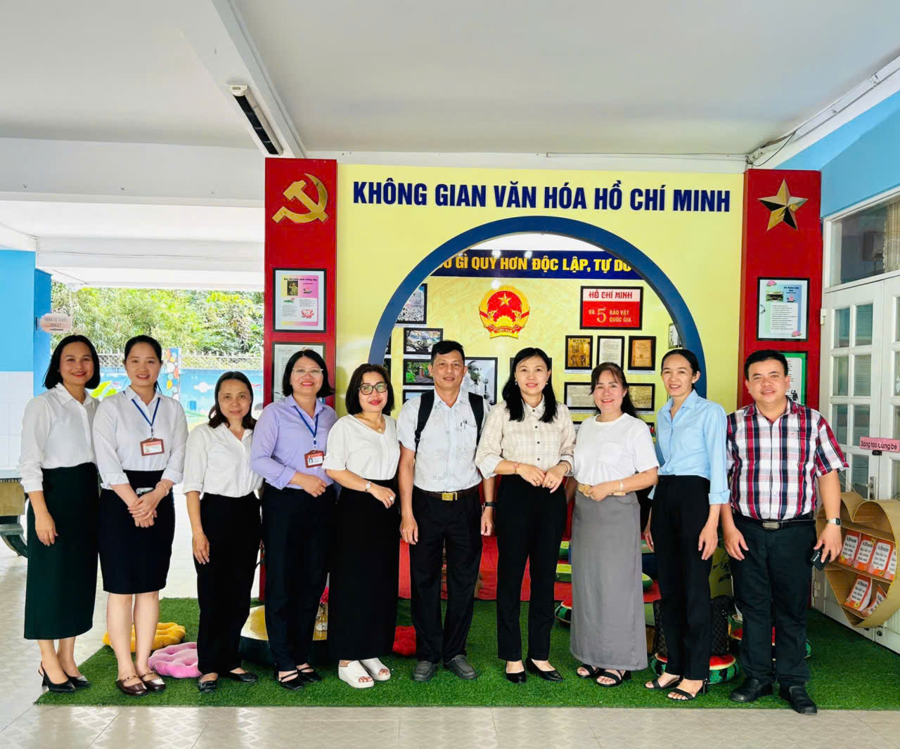 Đón đoàn kiểm tra của Đảng Ủy Phường Hòa Lợi