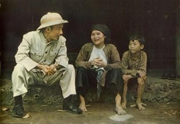 Mừng kỷ niệm 133 năm ngày sinh chủ tịch Hồ (19/05/1890 - 19/05/2023) Chí Minh và phong trào thanh niên làm theo lời Bác.