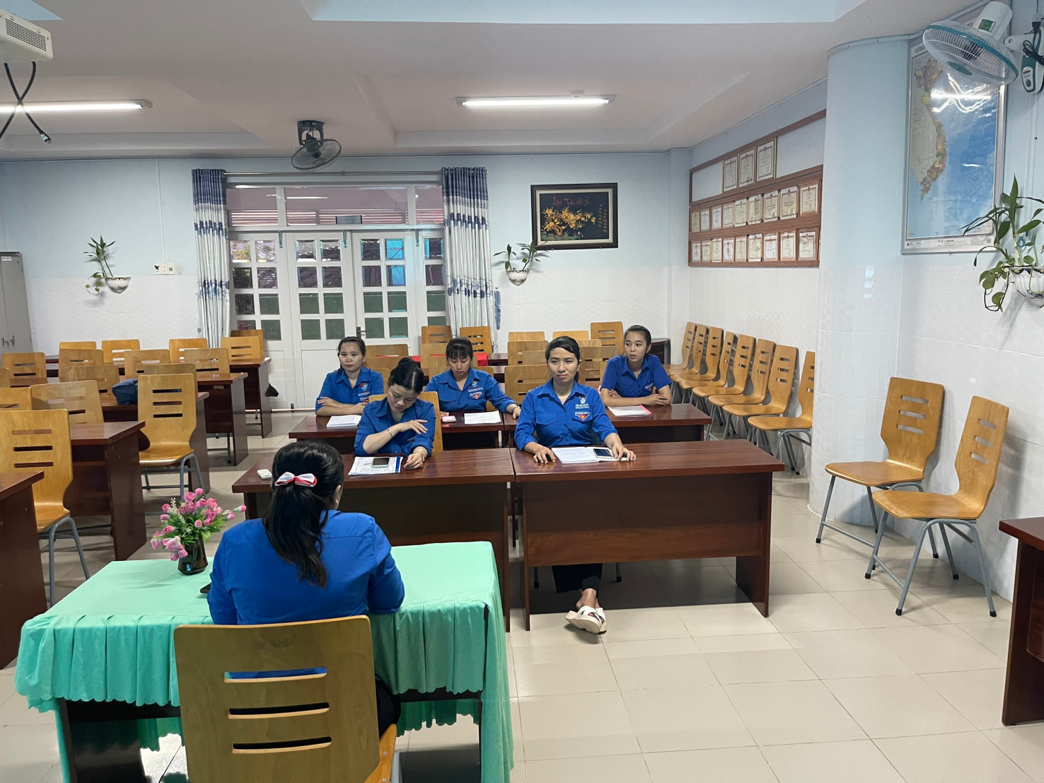 SINH HOẠT ĐOÀN THANH NIÊN THÁNG 11